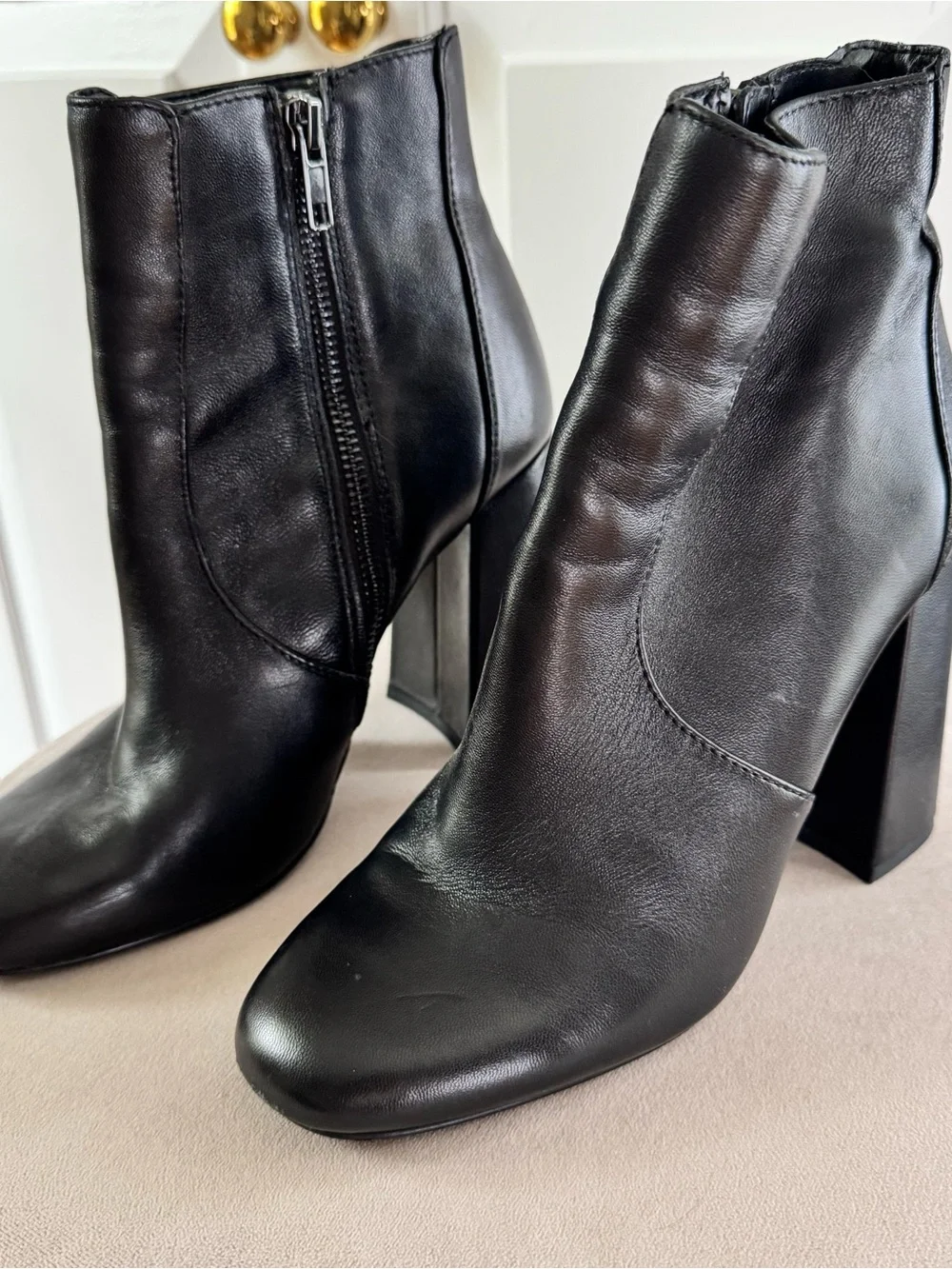 Steve Madden brand steve